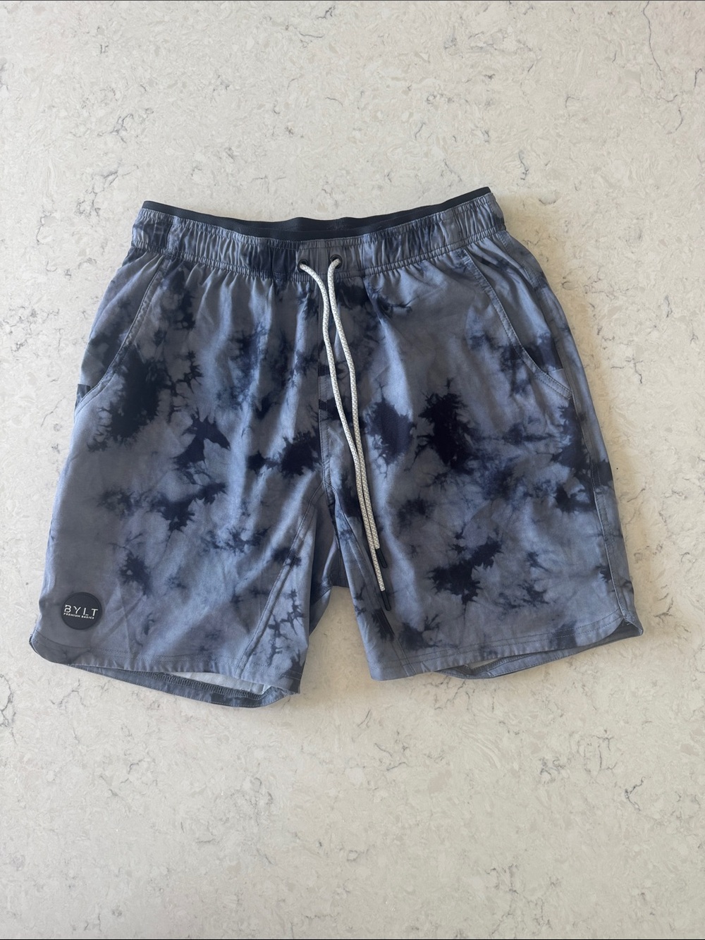 BYLT Men's L Tie-Dye Swim Shorts in Blue and Navy